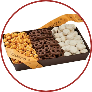 Snack Tray – Popcorn, Pretzels & Cookies