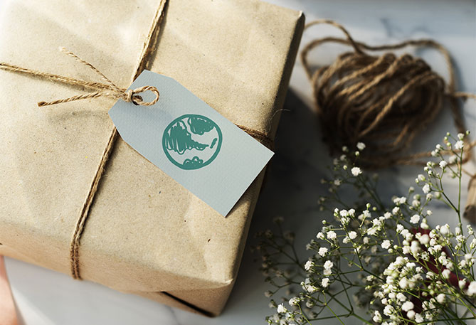 Eco-friendly gift wrapping